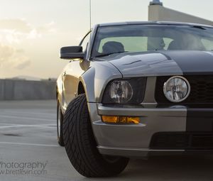 Превью обои ford mustang gt, ford, фара, вид спереди