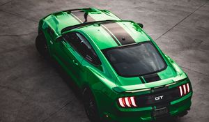 Превью обои ford mustang gt, ford, машина, зеленый, спорткар, вид сверху