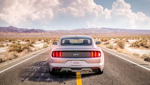 Превью обои ford mustang, mustang gt, mustang, облака, дорога