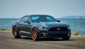 Превью обои ford, mustang, se1, синий, вид сбоку