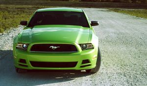 Превью обои ford mustang v6, ford mustang, лаймовый, зеленый, вид спереди