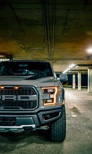 Превью обои ford raptor, ford, автомобиль, внедорожник, серый, стоянка, вид спереди