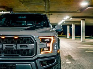 Превью обои ford raptor, ford, автомобиль, внедорожник, серый, стоянка, вид спереди