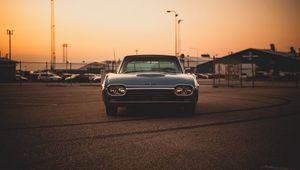 Превью обои ford thunderbird 63, ford, машина, старый, винтаж, вид спереди