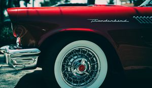 Превью обои ford thunderbird, ford, бампер, колесо