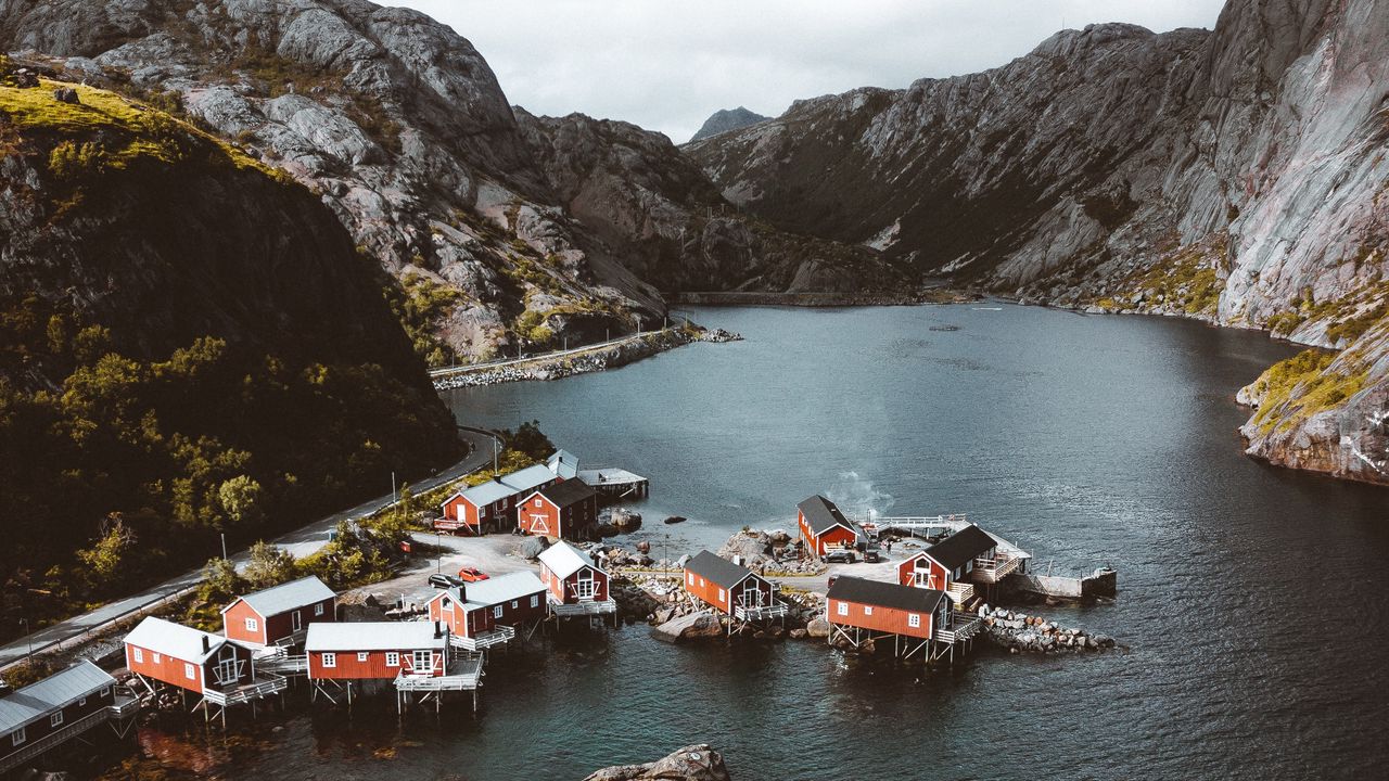 Обои фьорд, здания, вид сверху, рыбацкая деревня, лофотен, норвегия