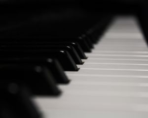 Превью обои фортепиано, клавиши, музыка, черно-белый