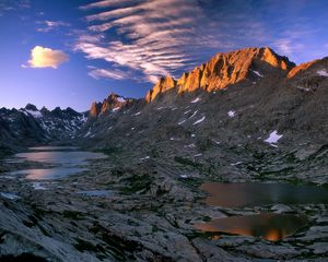 Превью обои fremont peak, вайоминг, скалы, горы, тень