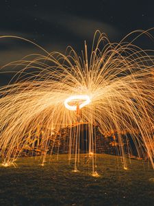 Превью обои фризлайт, длинная выдержка, искры, ночь, свечение