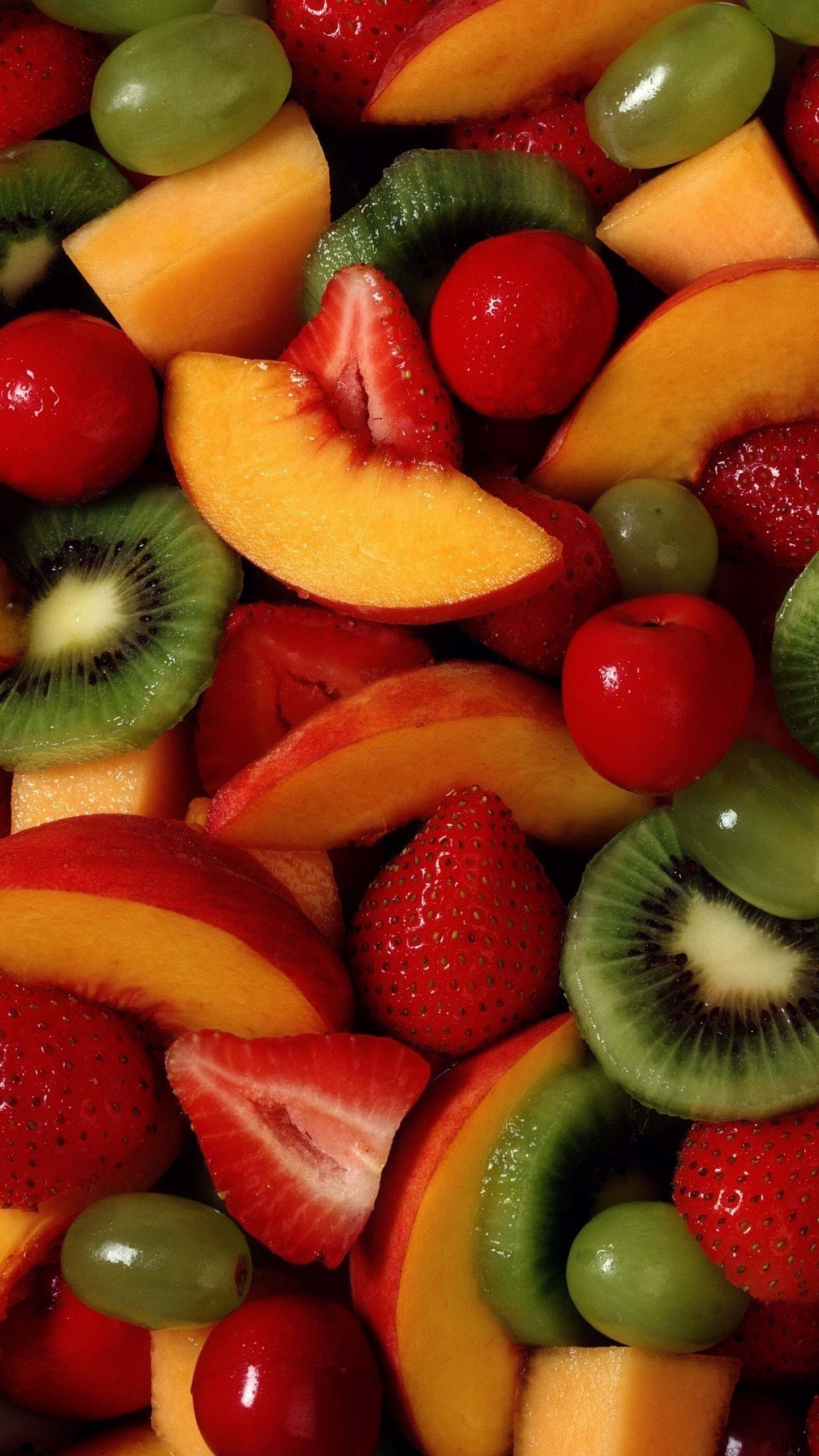 Фруктовые дольки. Летние фрукты. Фрукты и ягоды. Обои фрукты. Красивые фрукты.