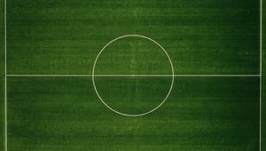 Превью обои футбольное поле, вид сверху, футбол, поле, разметка, зеленый