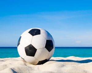 Превью обои футбольный мяч, футбол, песок