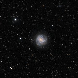Превью обои галактика, мессье 83, космос, звезды, темный