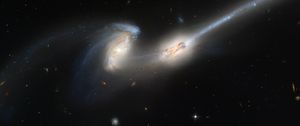 Превью обои галактика, спирали, звезды, космос, скопление, mice galaxies, ngc 4676, галактики мышки