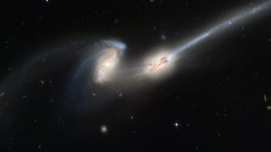 Превью обои галактика, спирали, звезды, космос, скопление, mice galaxies, ngc 4676, галактики мышки