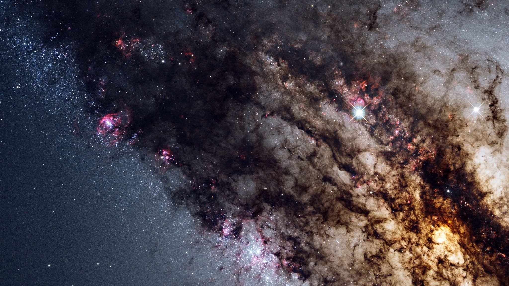 Universe wallpaper. Галактика Центавр а NGC 5128. Туманность Альфа Центавра. Хаббл заснял Альфа Центавру. Космическая пыль.