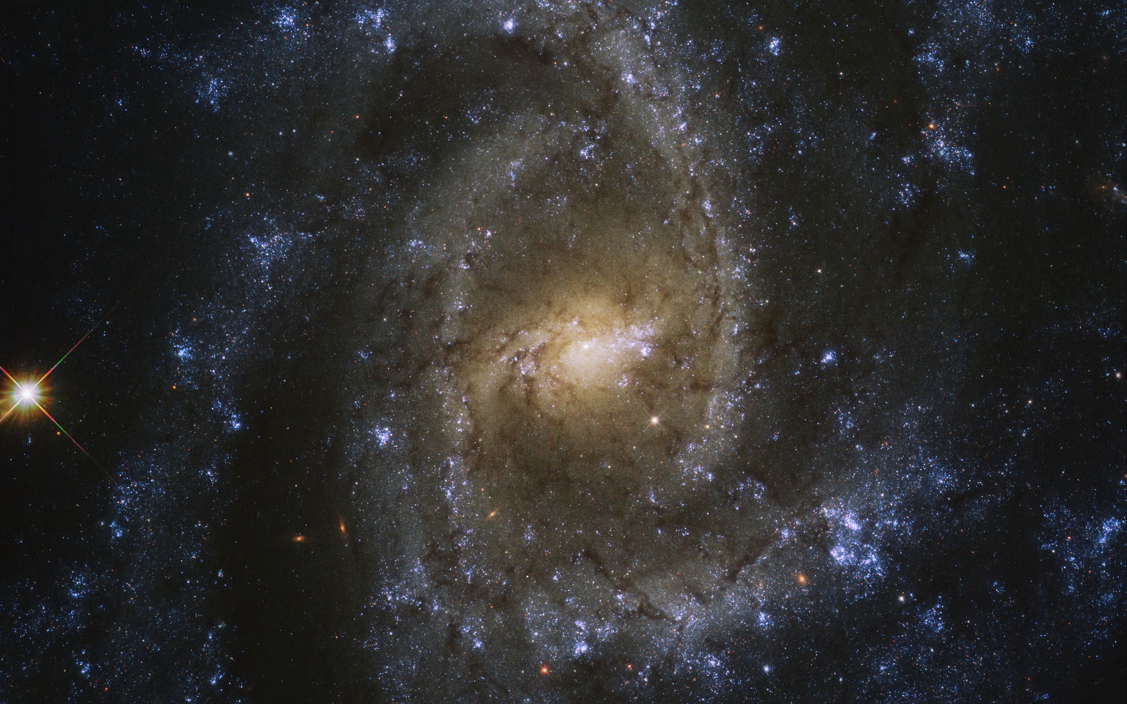 Телескоп Хаббл Звездная спираль