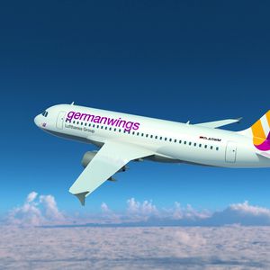 Превью обои germanwings, plane crash, lufthansa, germanwings crash, airbus a320