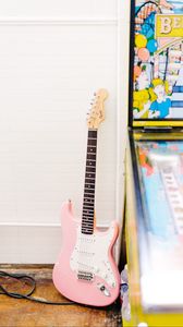 Превью обои гитара, электронная, музыкальный инструмент, розовый