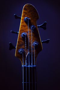 Превью обои гитара, гриф, струны, музыка, синий, темный