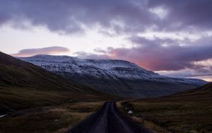 Превью обои гора, дорога, пейзаж, природа, исландия