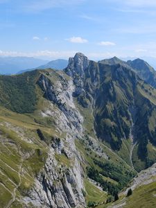 Превью обои гора, дымка, пейзаж, природа, вид