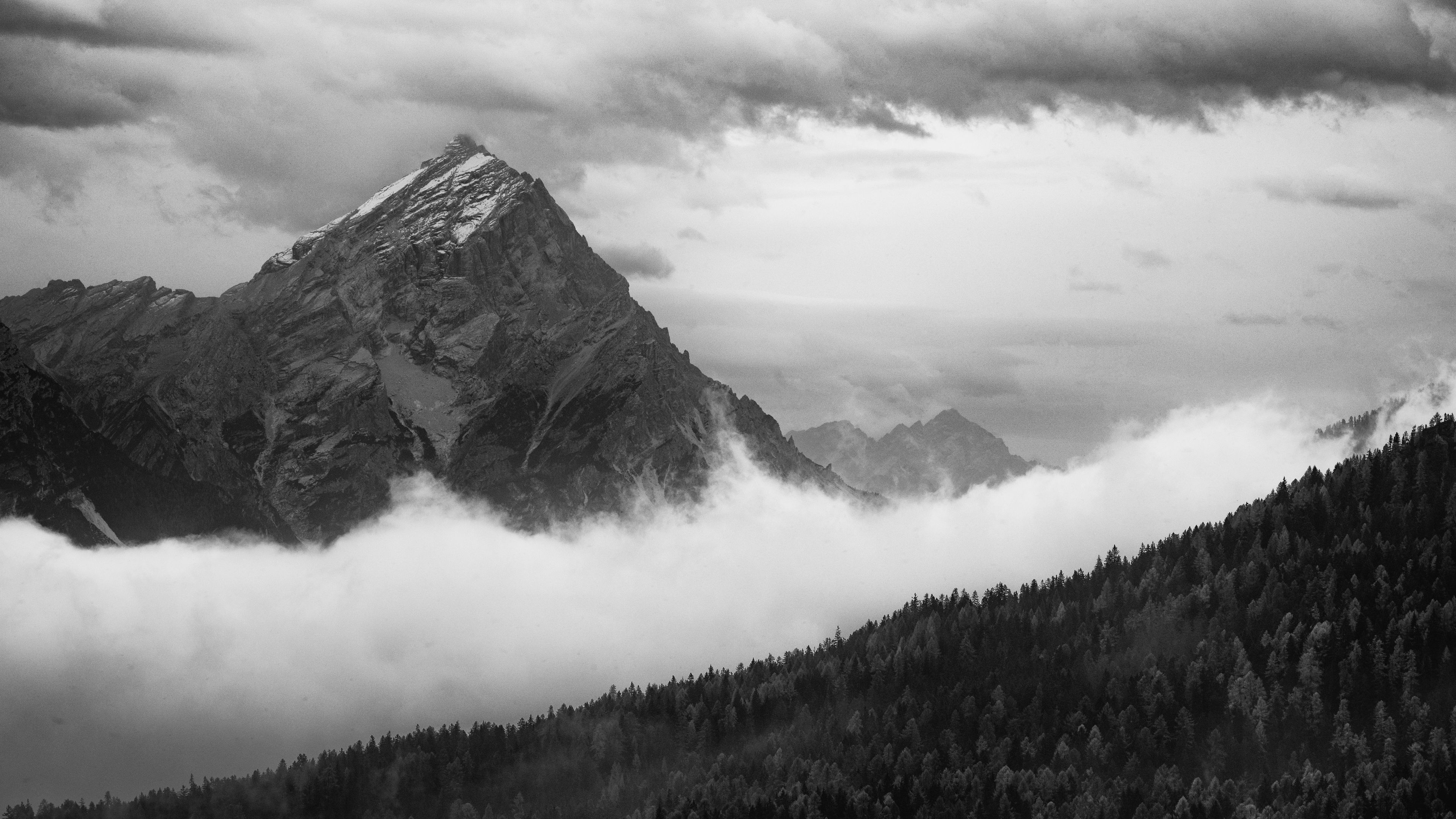 3840x2160 3840x2160