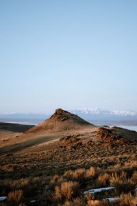 Превью обои гора, пейзаж, трава, даль