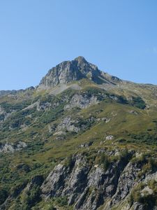 Превью обои гора, скалы, деревья, пейзаж, природа