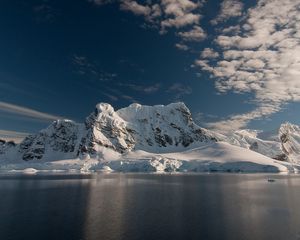 Превью обои гора, снег, море, рассвет, облака, антарктида
