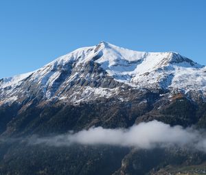 Превью обои гора, снег, вершина, пейзаж, природа