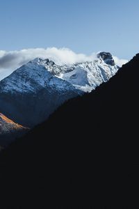 Превью обои гора, тени, вершина, заснеженный