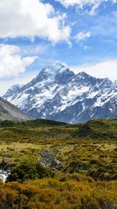 Превью обои гора, вершина, заснеженный, долина, пейзаж