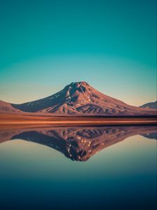 Превью обои гора, вода, отражение, лагуна, чили