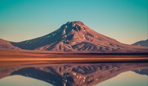 Превью обои гора, вода, отражение, лагуна, чили