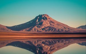Превью обои гора, вода, отражение, лагуна, чили
