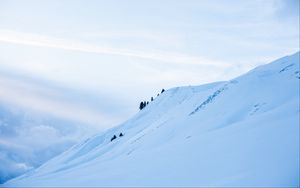 Превью обои гора, заснеженный, склон, пейзаж, зима