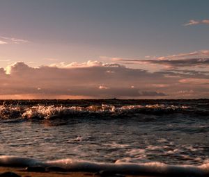 Превью обои горизонт, море, волны, побережье, небо