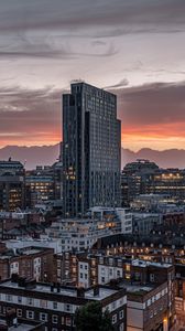Превью обои город, архитектура, здания, небоскреб, вечер