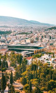 Превью обои город, крыши, горы, деревья