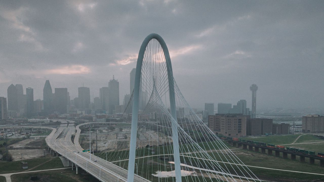 Обои город, мост, дорога, здания, вид сверху