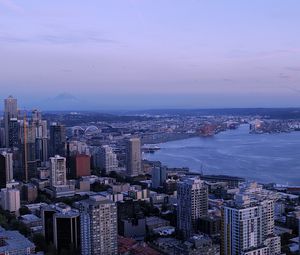 Превью обои город, небоскребы, архитектура, вечер, здания, побережье