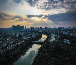 Превью обои город, река, вид сверху, здания, городской пейзаж