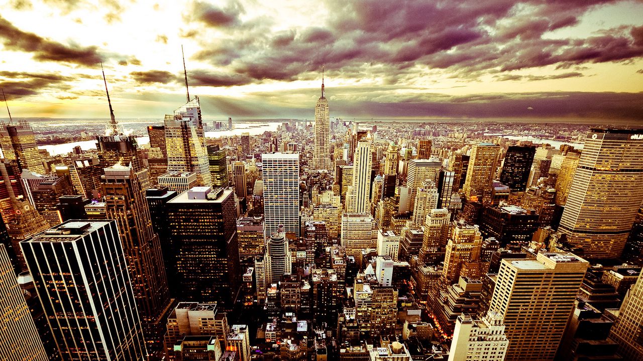 Обои город, вечер, небо, тучи, америка, сша, нью йорк, небоскребы, здания, красиво