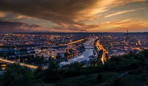 Превью обои город, вид сверху, река, здания, огни