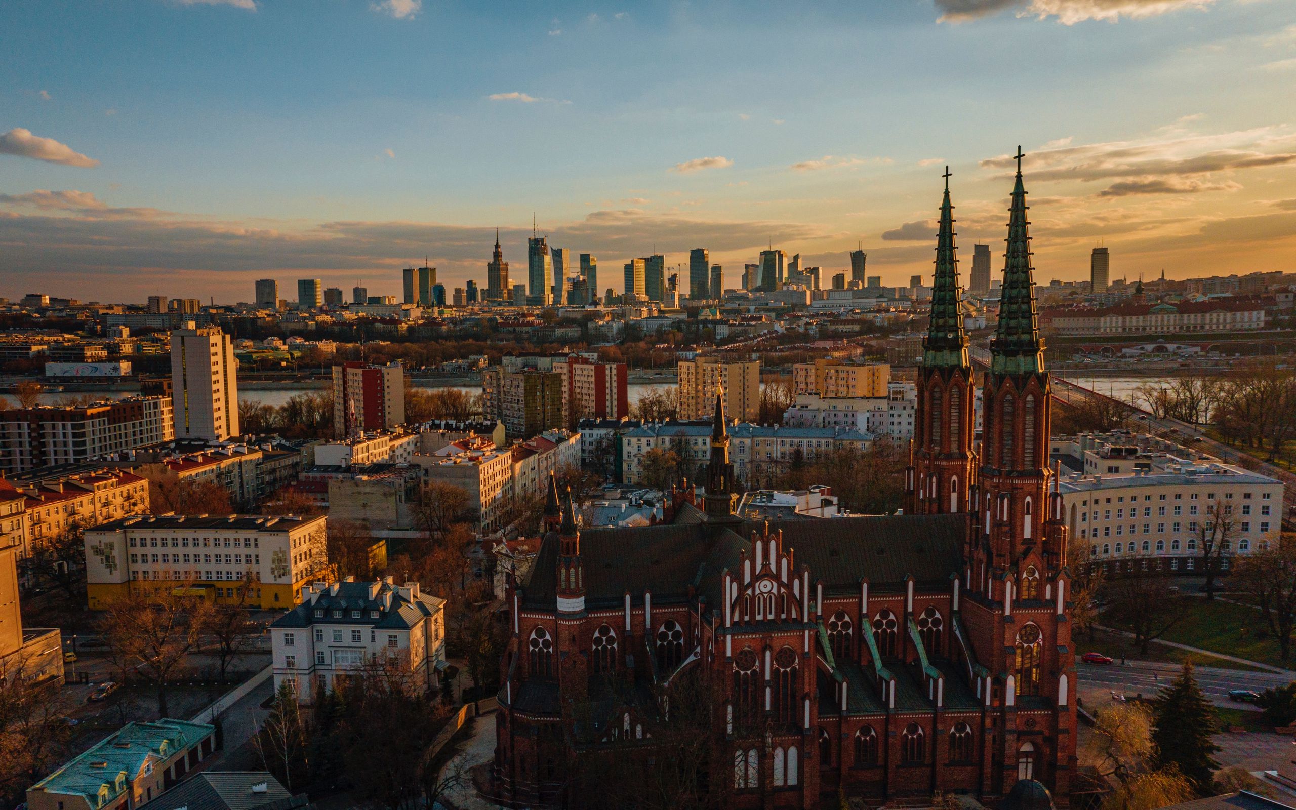 Обои 16 10. Вид на Москву с Москва Сити. Москва вид сверху. Вид на город. Вид на город с высокого здания.