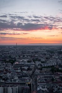 Превью обои город, вид сверху, здания, архитектура, рассвет, утро