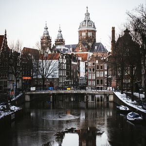 Превью обои город, здания, архитектура, река, отражение, амстердам