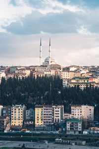 Превью обои город, здания, архитектура, башни, городской пейзаж, вид сверху