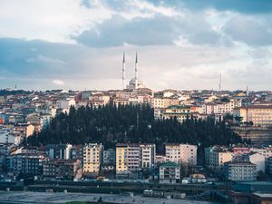 Превью обои город, здания, архитектура, башни, городской пейзаж, вид сверху